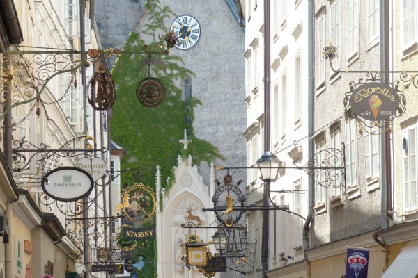 The number of job vacancies in Austria fell by 3.9% in the third quarter of 2024, compared to Q2, new data from Statistics Austria has shown.