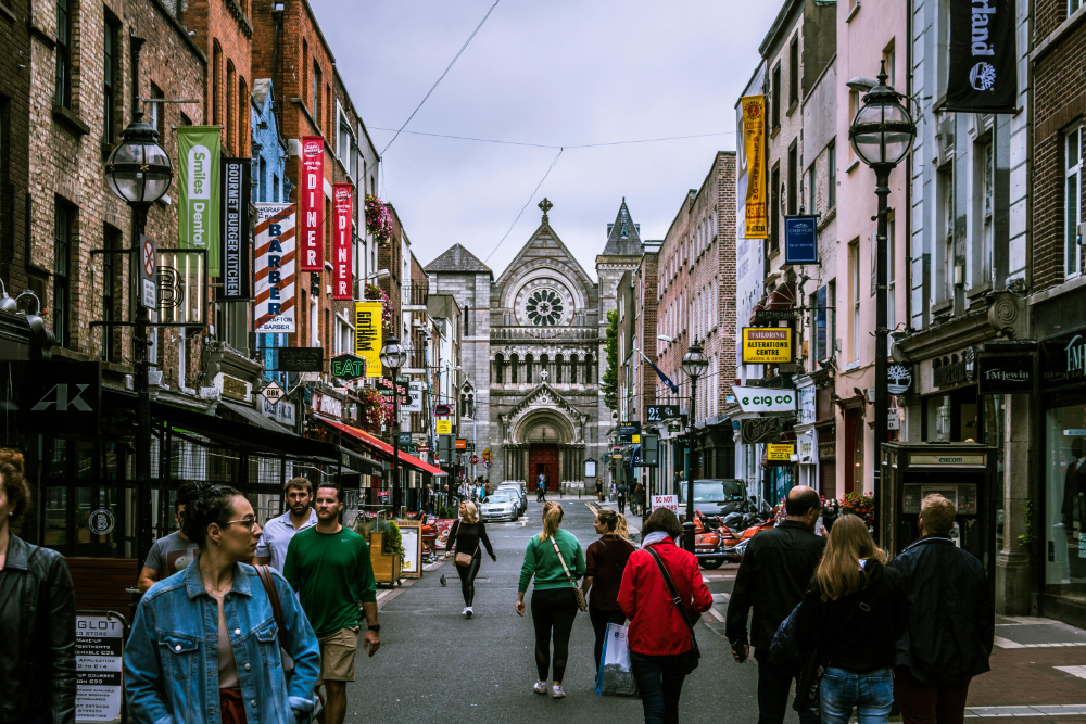 As 2024 draws to a close, Irish consumers are still having to navigate cost-of-living pressures, however they are slightly less negative about their own household finances, the latest consumer sentiment index from the Irish League of Credit Unions has found.