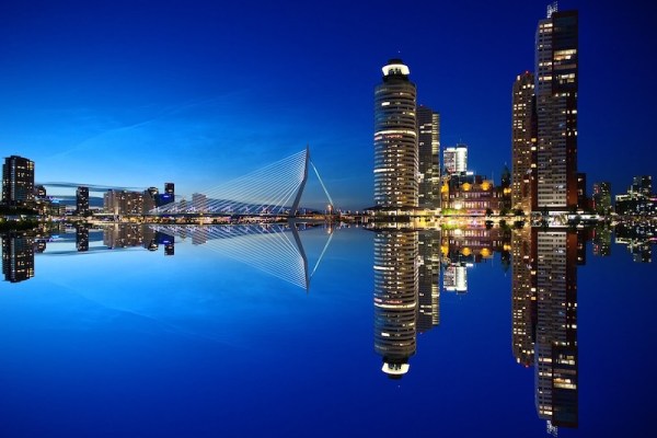 The services sector accounted for 77% of Dutch economic output in 2023, and accounted for 81% of total hours worked by employees, according to new data from Statistics Netherlands (CBS).