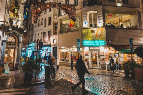 Belgium's inflation rate declined slightly in December, to 3.16%, compared to 3.20% the previous month, according to the latest data from Statbel, the Belgian statistics office.