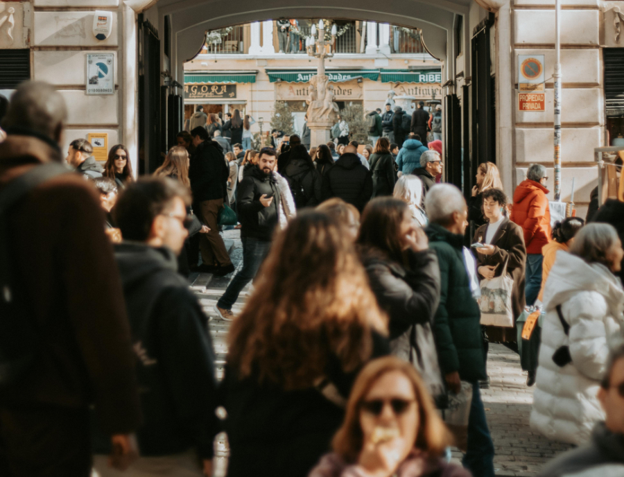Spain's services sector ended 2024 on a high, boosted by new business and market recovery after the flooding that hit many areas of the country earlier in the year.