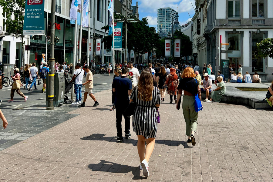 Business confidence in the Netherlands has seen a slight fall for the first time in more than a year, standing at -5.4 at the start of Q1 2025, new data from Statistics Netherlands (CBS) has revealed.