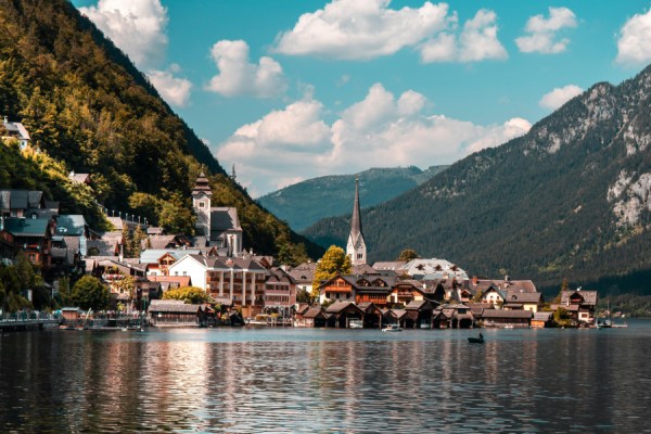 Residential construction activity in Austria continued to decline in 2024, falling to its lowest level since 2010, according to new data from Statistics Austria.