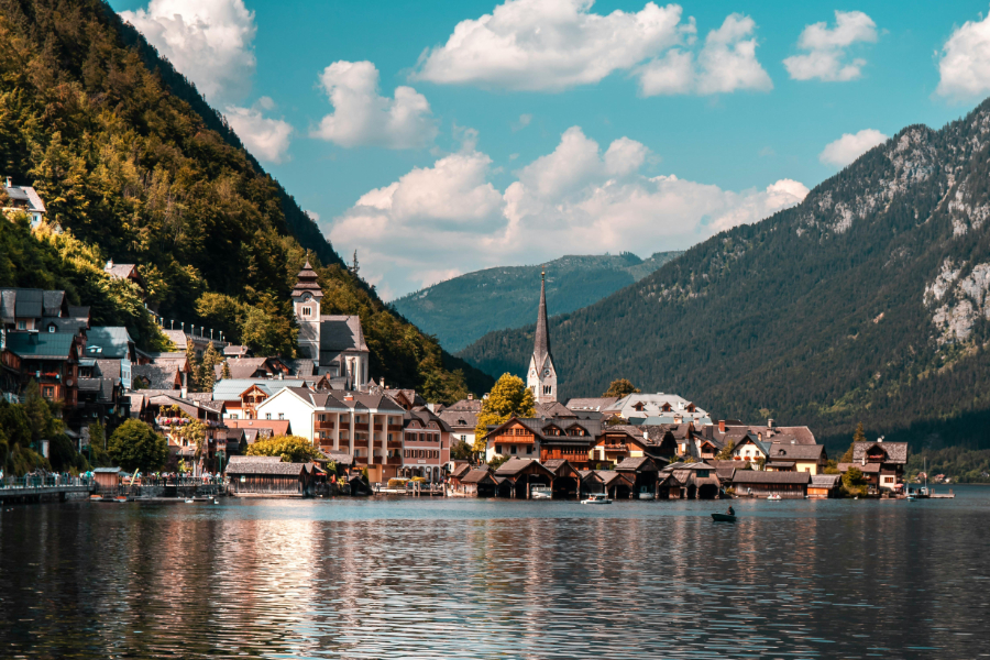 Residential construction activity in Austria continued to decline in 2024, falling to its lowest level since 2010, according to new data from Statistics Austria.