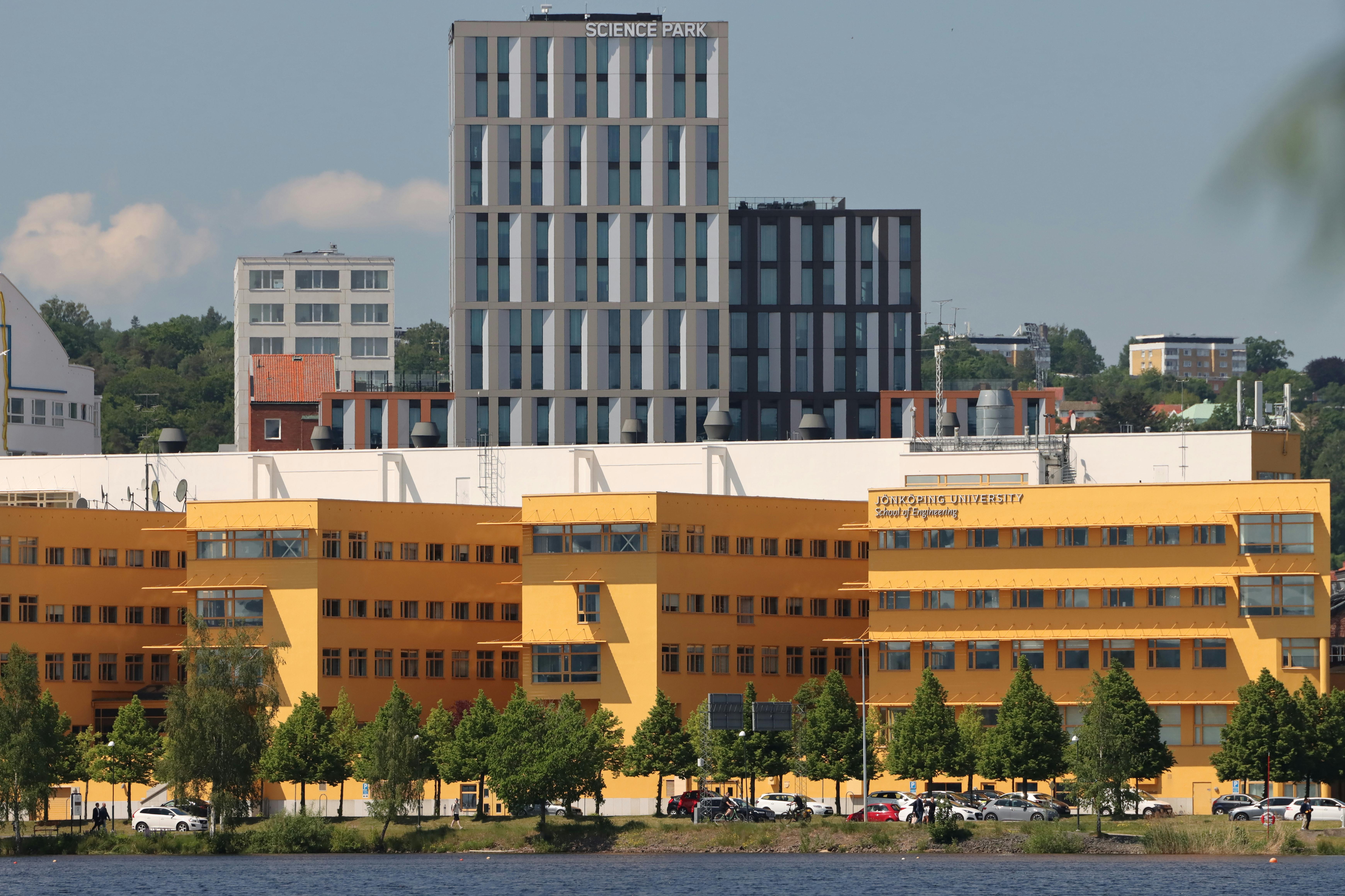 Net turnover in Sweden's business sector rose 4.2% in 2023, compared to the previous year, to SEK 12.46 billion in 2023