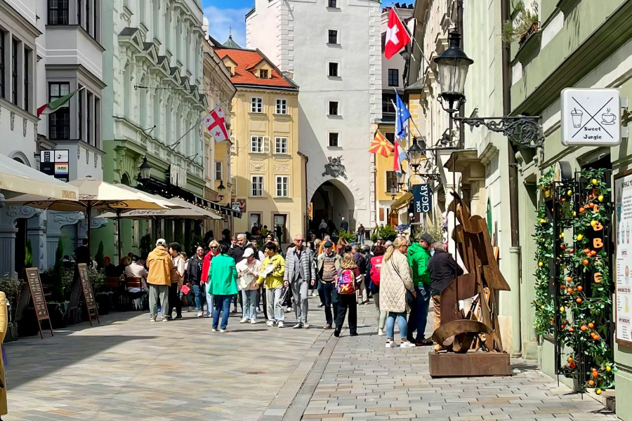 Nearly three million Slovaks took at least one overnight trip for personal reasons last year, new data from the national statistics office has found.
