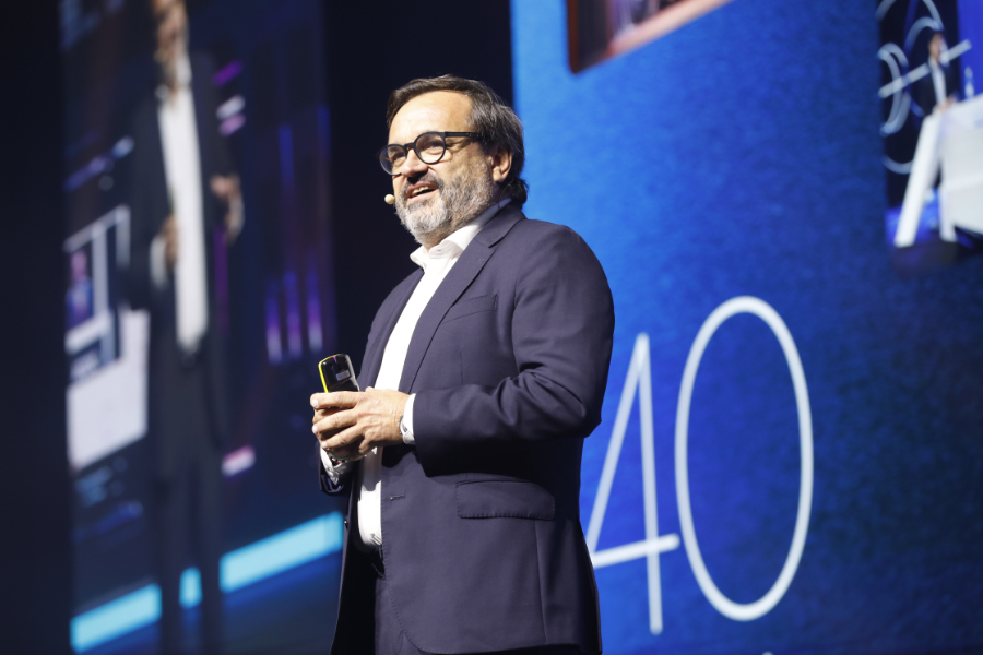 Ignacio González, president of the Spanish Association of Manufacturers and Distributors (AECOC), has called on the country's government to adopt a coordinated national strategy to tackle persistent unemployment, low productivity and generational inequality.