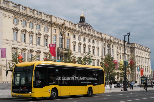 Passenger numbers on public transport in Germany remained roughly on a par with that of the previous year, preliminary data from the country's federal statistics office has found.