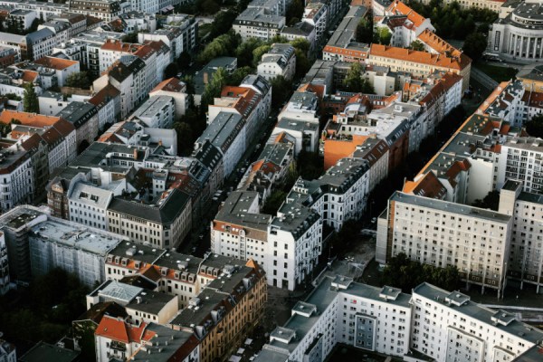 A new report by LBS and empirica has found that home ownership in Germany is increasingly constrained by the availability of savings rather than income.