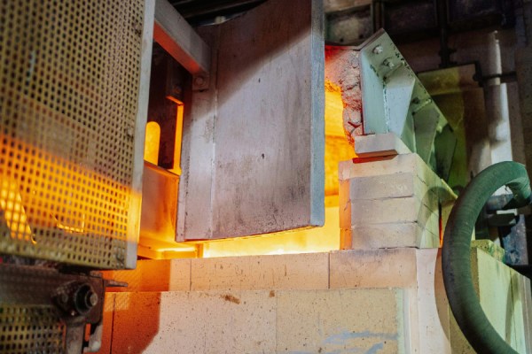 Industrial production recorded a modest increase in both the euro area and the European Union in February 2026, according to estimates from Eurostat.