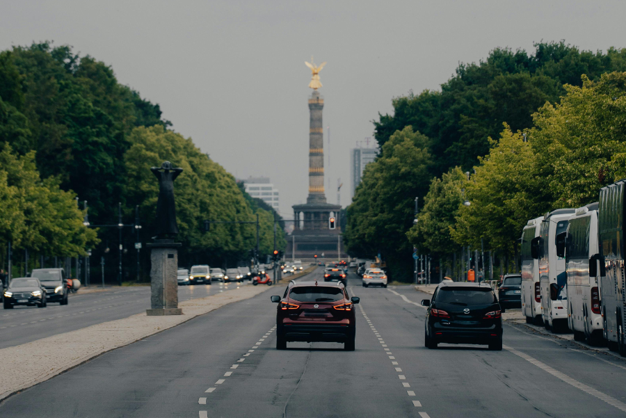 The business climate in the German automotive industry continued to decline in April, new data from the ifo Institute has revealed.