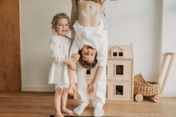 Fewer than one quarter (23.4%) of the 203.1 million households across the European Union included children in 2025, according to new data from Eurostat.